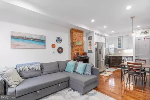 1517 Cambridge St #2, Philadelphia, PA 19130