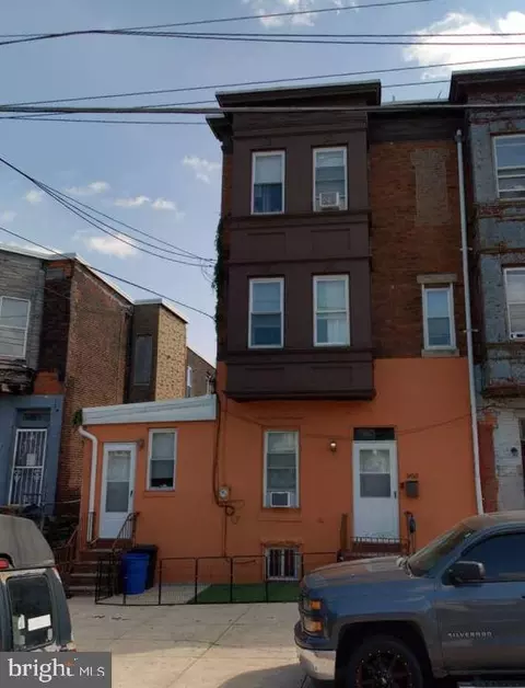908 W Erie Ave, Philadelphia, PA 19140