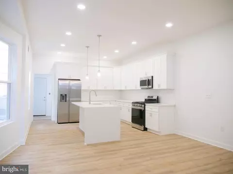 2555 N 33rd St, Philadelphia, PA 19132