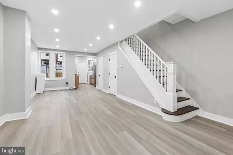 423 E Mentor St, Philadelphia, PA 19120