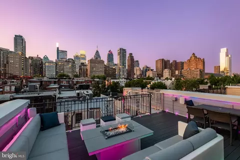 1815 Lombard St, Philadelphia, PA 19146