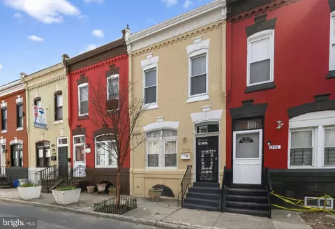 1722 Edgley St, Philadelphia, PA 19121