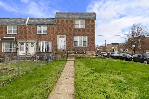 2900 Devereaux Ave, Philadelphia, PA 19149