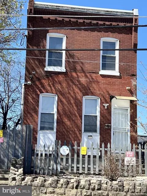 5738 40 Tulip St, Philadelphia, PA 19135