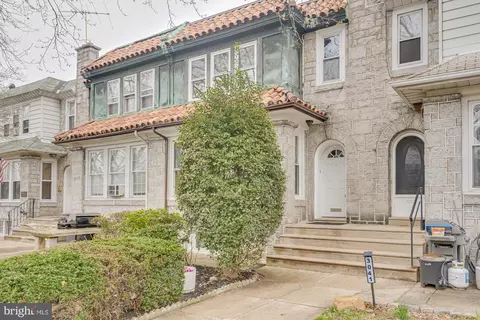 3039 Fanshawe St, Philadelphia, PA 19149
