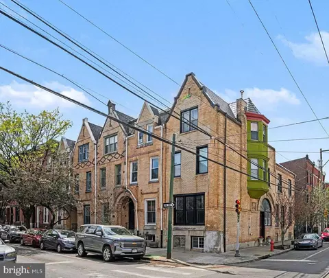 894 N 25th St, Philadelphia, PA 19130
