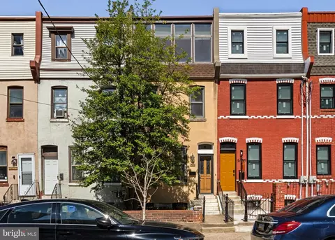 3633 Warren St, Philadelphia, PA 19104