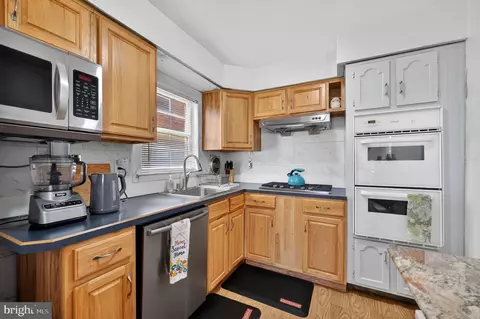 9766 Hilspach St, Philadelphia, PA 19115