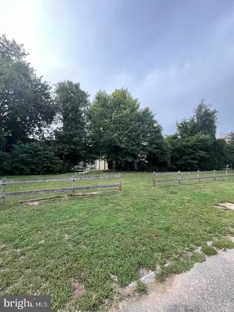 724 N Wiota St, Philadelphia, PA 19104