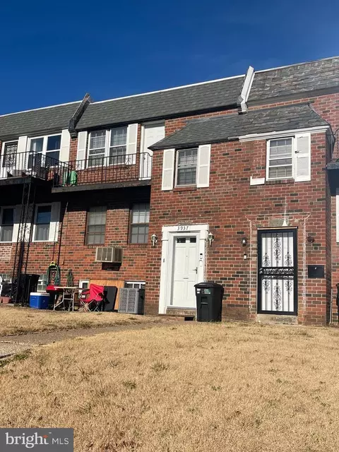 3937 Ellington Rd, Philadelphia, PA 19131