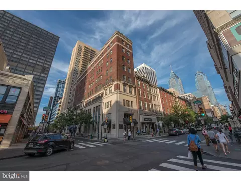 1939 Chestnut St #2C, Philadelphia, PA 19103