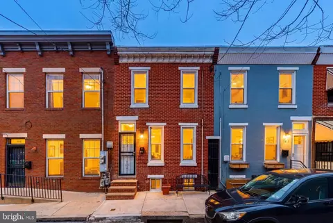 1113 Kimball St, Philadelphia, PA 19147