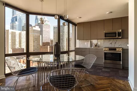 2018-32 Walnut St #16GH, Philadelphia, PA 19103