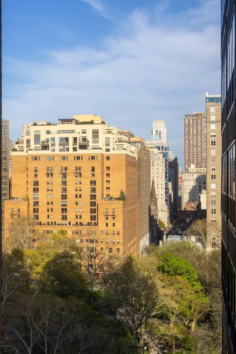 224 W 30 W Rittenhouse Sq #1704, Philadelphia, PA 19103