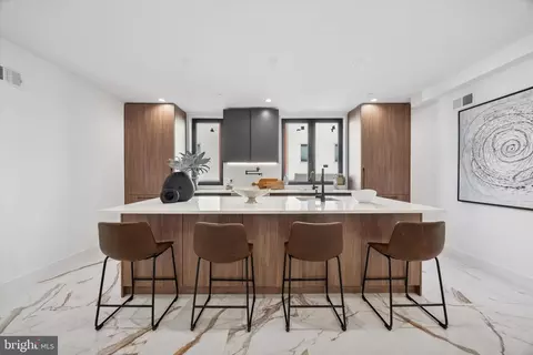 1922 Geary St #8, Philadelphia, PA 19145