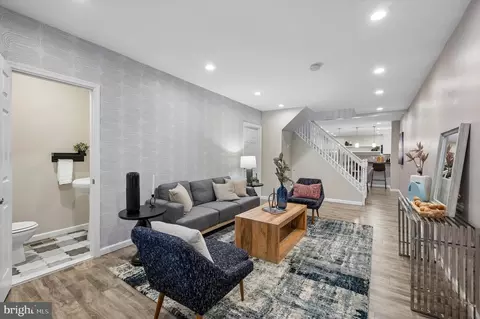 743 S 00 S 52nd St, Philadelphia, PA 19143