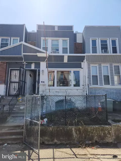906 W Rockland St, Philadelphia, PA 19141