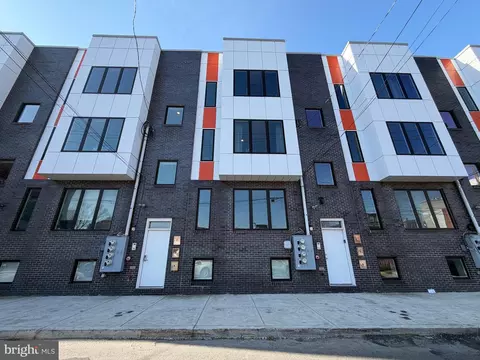 1636 Cambridge St, Philadelphia, PA 19130