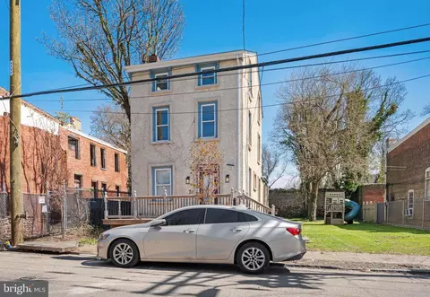 332 W Queen Ln, Philadelphia, PA 19144