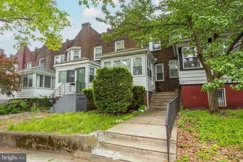 5914 W Oxford St, Philadelphia, PA 19151