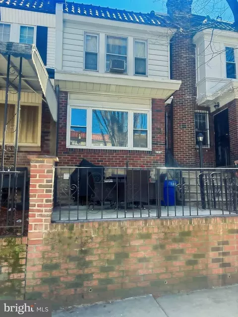 1820 Penfield St, Philadelphia, PA 19126