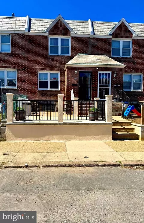6744 Eastwood St, Philadelphia, PA 19149