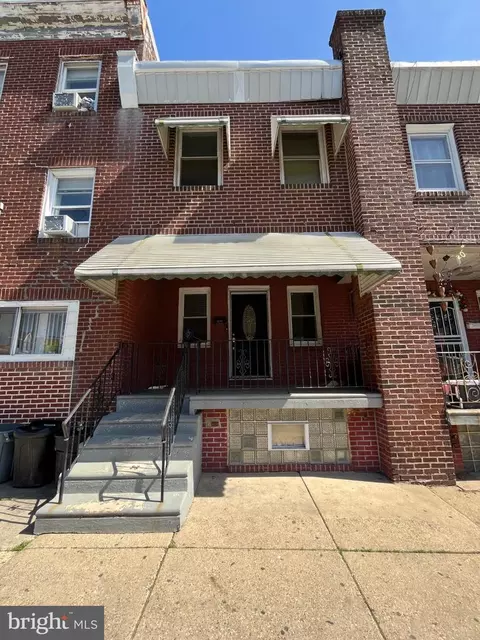 5243 Hawthorne St, Philadelphia, PA 19124