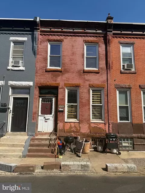 2125 N Natrona St, Philadelphia, PA 19121