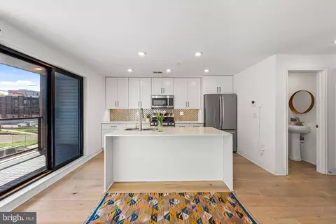 1316 N Franklin St #3, Philadelphia, PA 19122