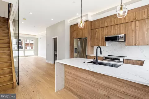 2509 Elkhart St, Philadelphia, PA 19134