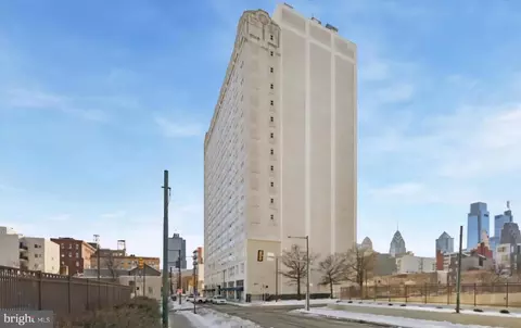 1100 Vine St #P301, Philadelphia, PA 19107