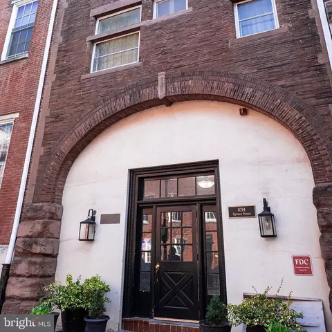 1008 20 Spruce St #22, Philadelphia, PA 19107
