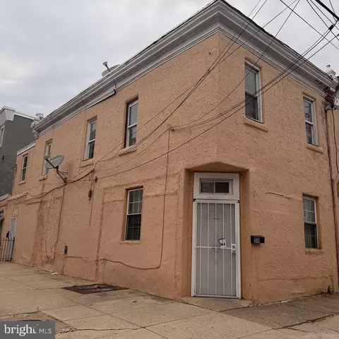 2636 Emerald St, Philadelphia, PA 19125