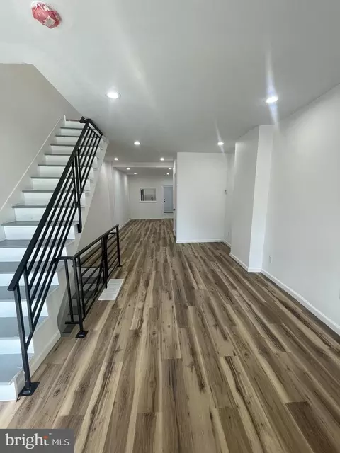 1813 E Airdrie St, Philadelphia, PA 19124