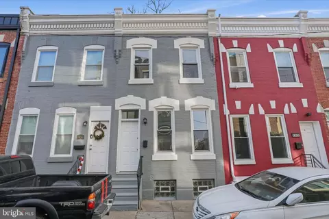 1449 N Dover St, Philadelphia, PA 19121