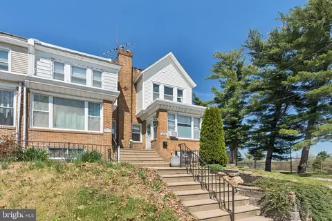 674 Wendover St, Philadelphia, PA 19128