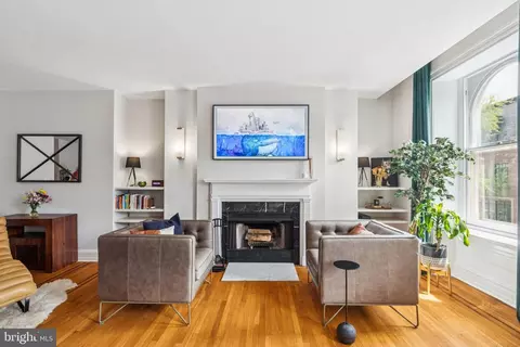 2219 Delancey Pl #6, Philadelphia, PA 19103