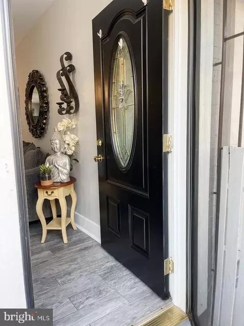 1802 E Russell St, Philadelphia, PA 19134