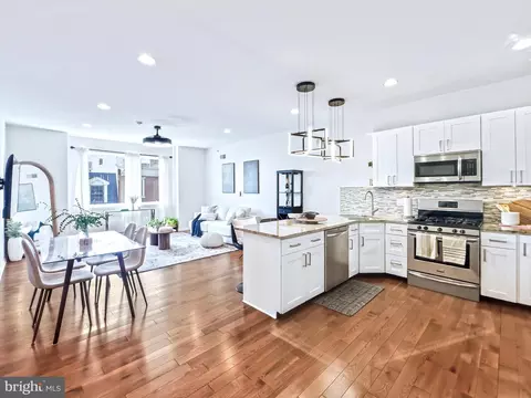 1211 Mount Vernon St #2, Philadelphia, PA 19123