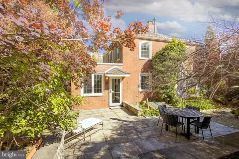 155 Rex Ave, Philadelphia, PA 19118