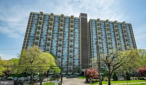3600 Conshohocken Ave #1204, Philadelphia, PA 19131