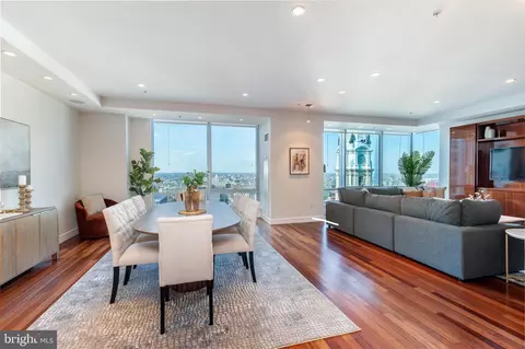 1414 S Penn Sq #34CDE, Philadelphia, PA 19102