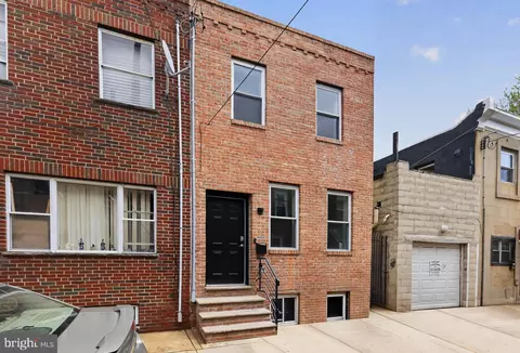 2033 S Mildred St, Philadelphia, PA 19148