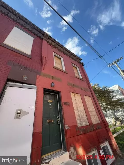 2326 N Fawn St, Philadelphia, PA 19133