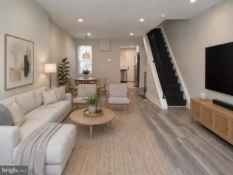 2131 Mountain St, Philadelphia, PA 19145