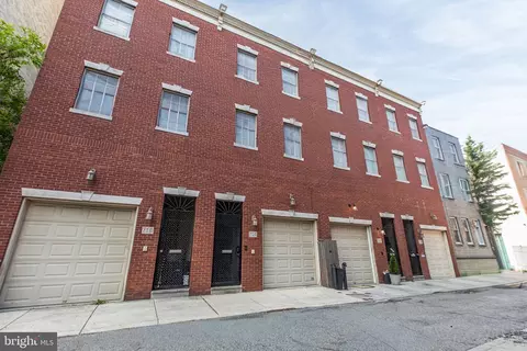 714 S Mole St, Philadelphia, PA 19146