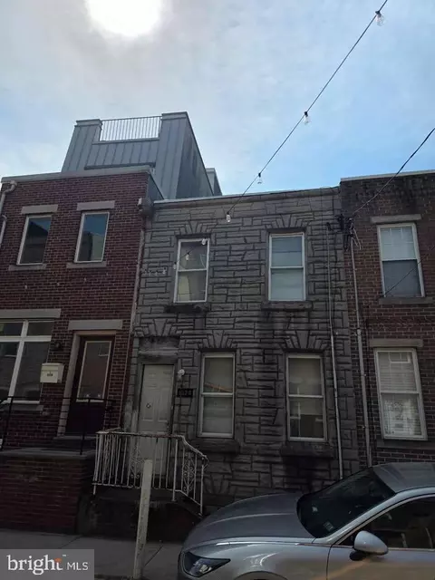 1520 Manton St, Philadelphia, PA 19146