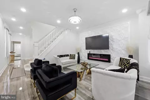 6034 Larchwood Ave, Philadelphia, PA 19143