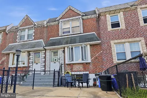 5449 Valley St, Philadelphia, PA 19124