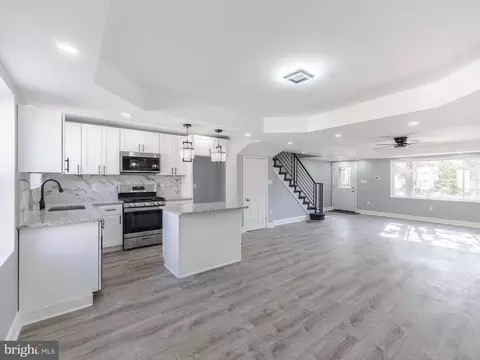 7528 E Tulpehocken St, Philadelphia, PA 19138